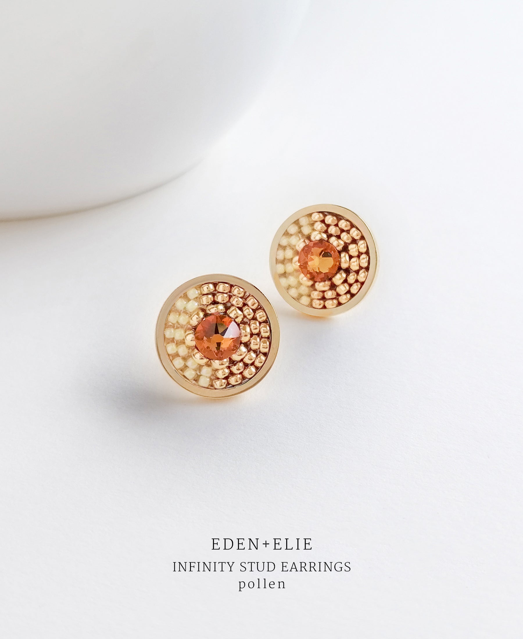 EDEN + ELIE Infinity stud earrings - pollen